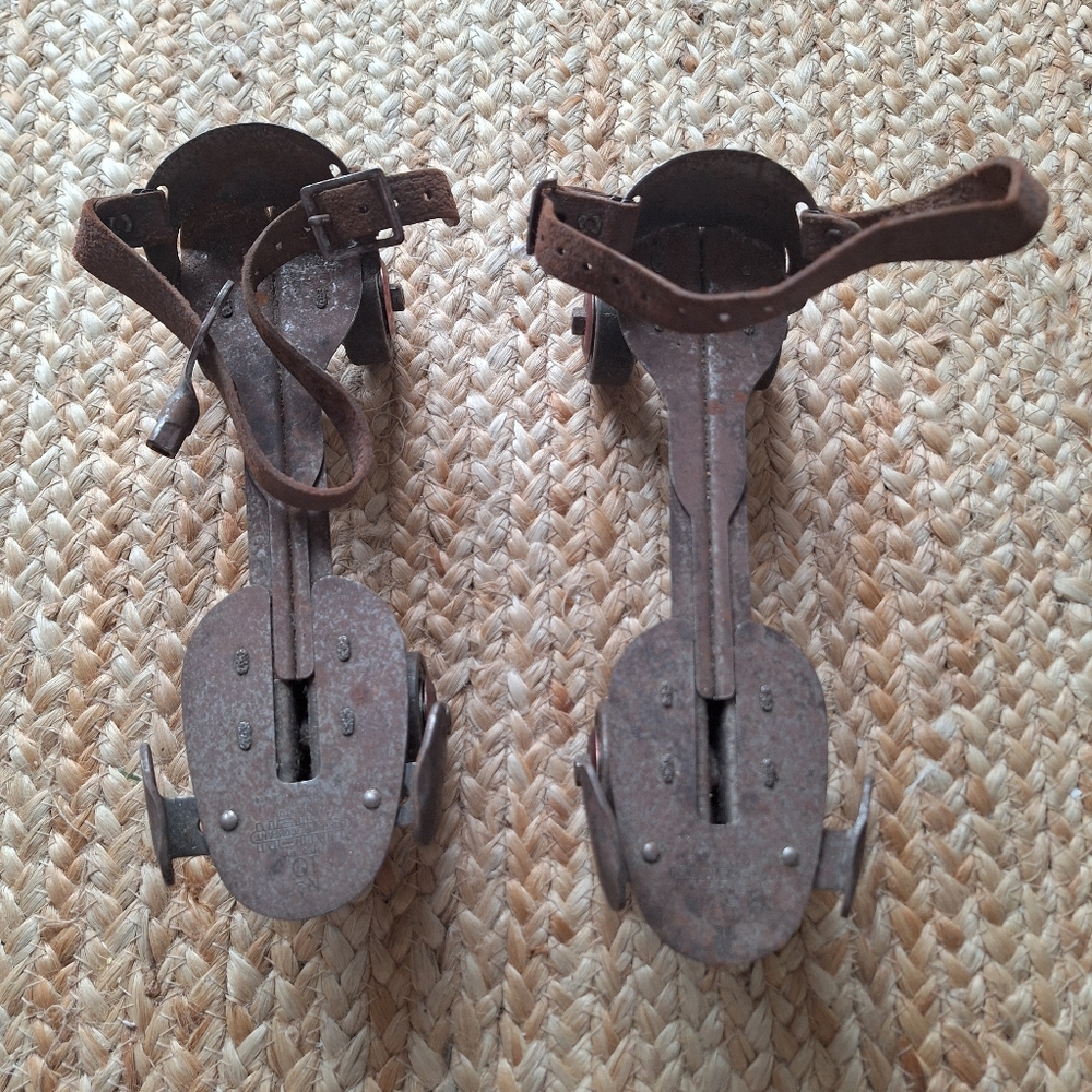 Vintage Union Hardware Roller Skates No.10. Metal.